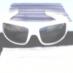 sunglases
